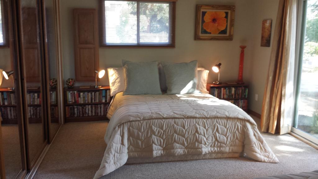 Yosemite Plaisance Bed & Breakfast มารีโปซา ห้อง รูปภาพ